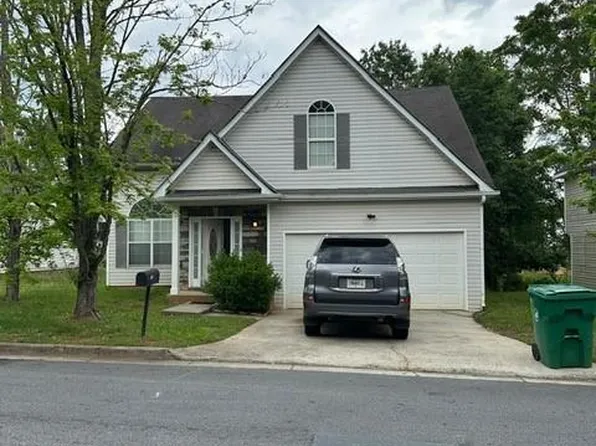 3728 Waldrop Hills Dr, Decatur, GA 30034