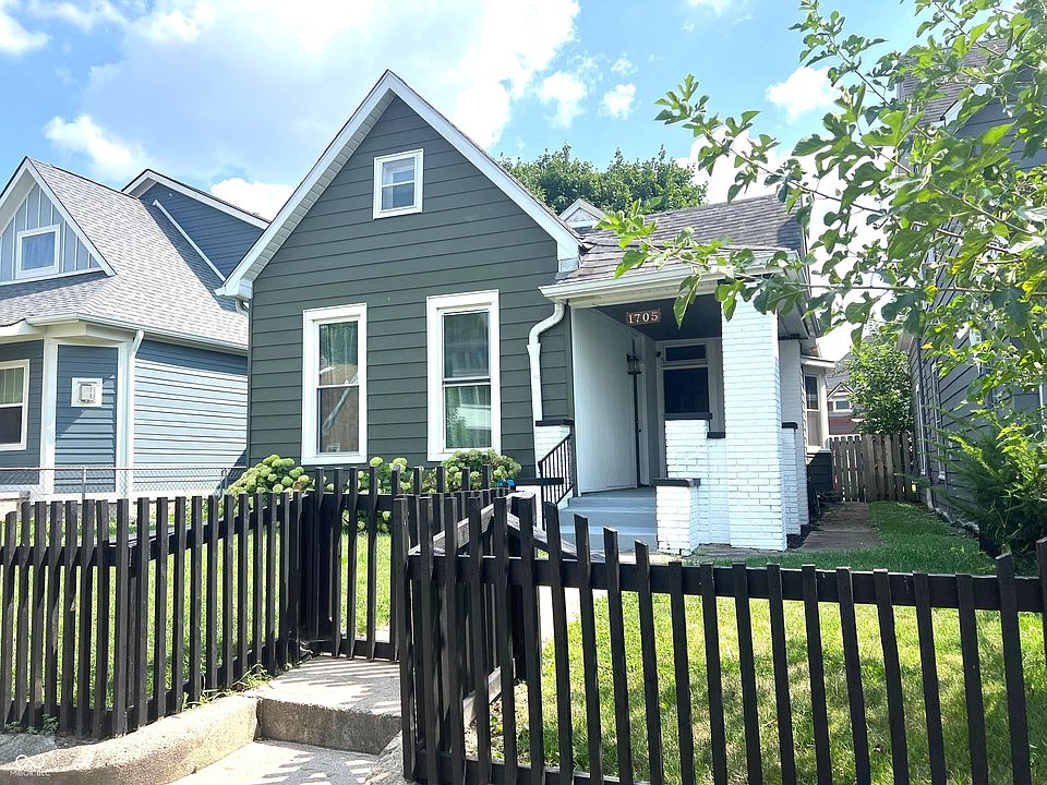 1st image of 1705 Woodlawn Ave