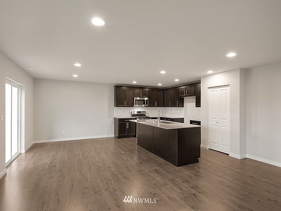 5th image of 16926 124th Place SE #3058