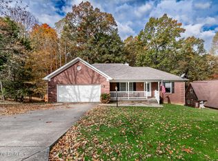 2135 Doe Valley Pkwy E, Brandenburg, KY 40108