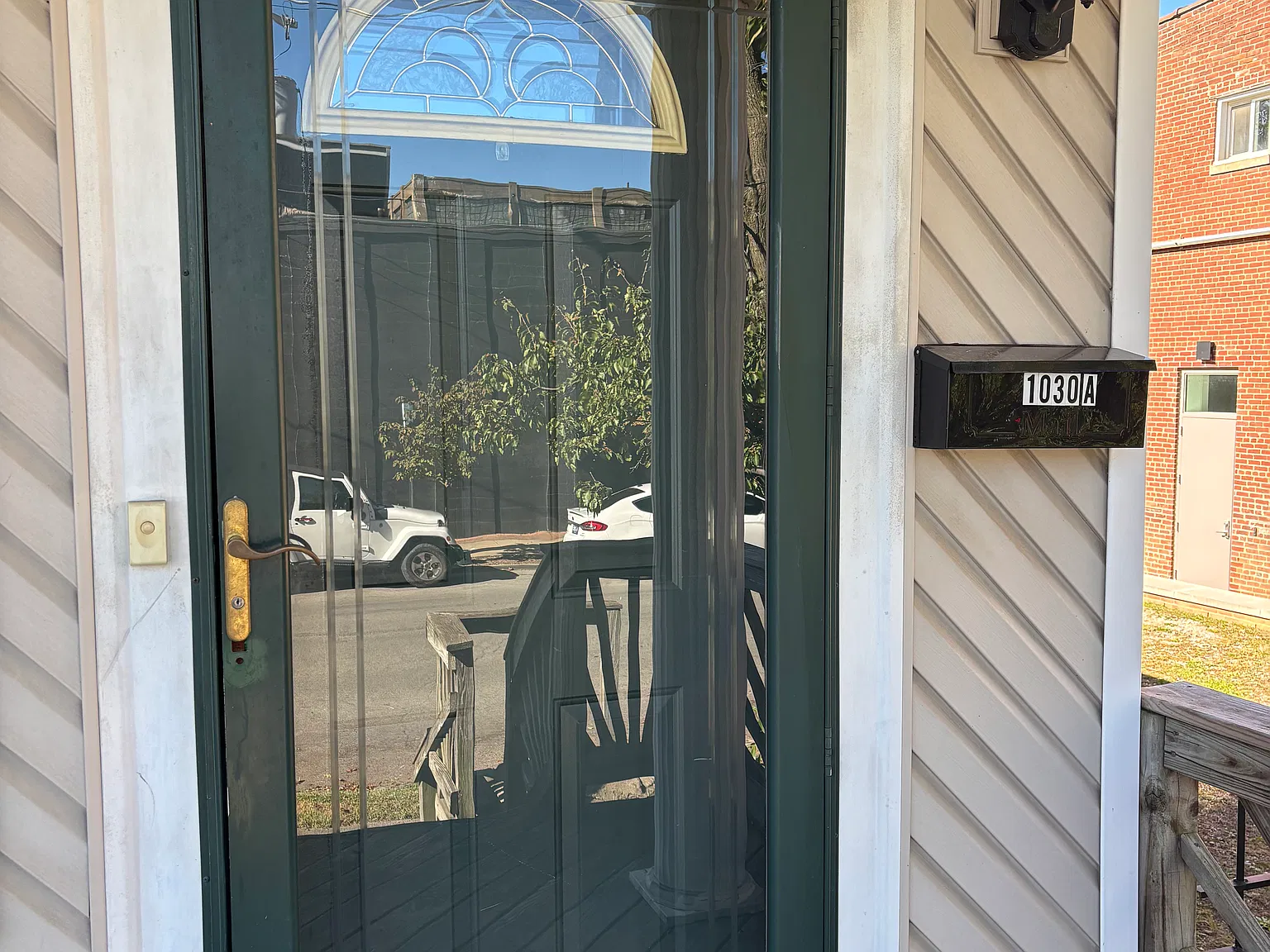 1 bed, 940 sqft, $1,100 — Photo 2