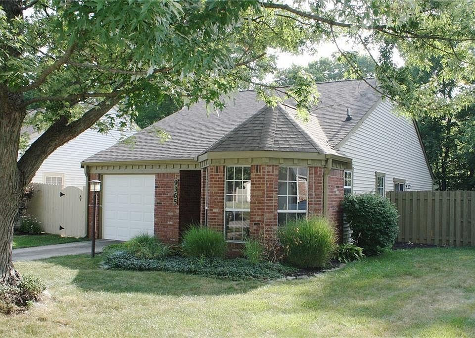 1st image of 9365 Colony Pte East Dr