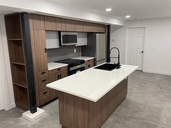 450 E 700 S, Salt Lake City, UT 84111