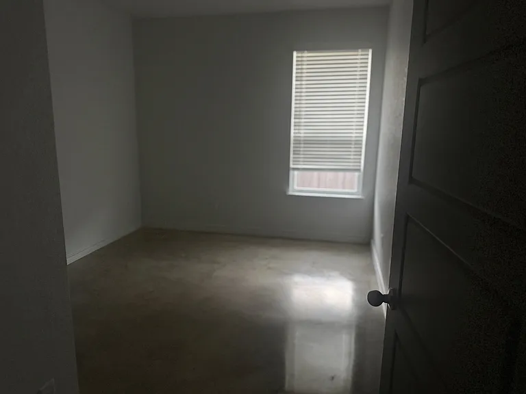 2306 Ocean Ave #A — Photo 4