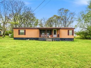 85 Honeysuckle Dr SW, Cartersville, GA 30120