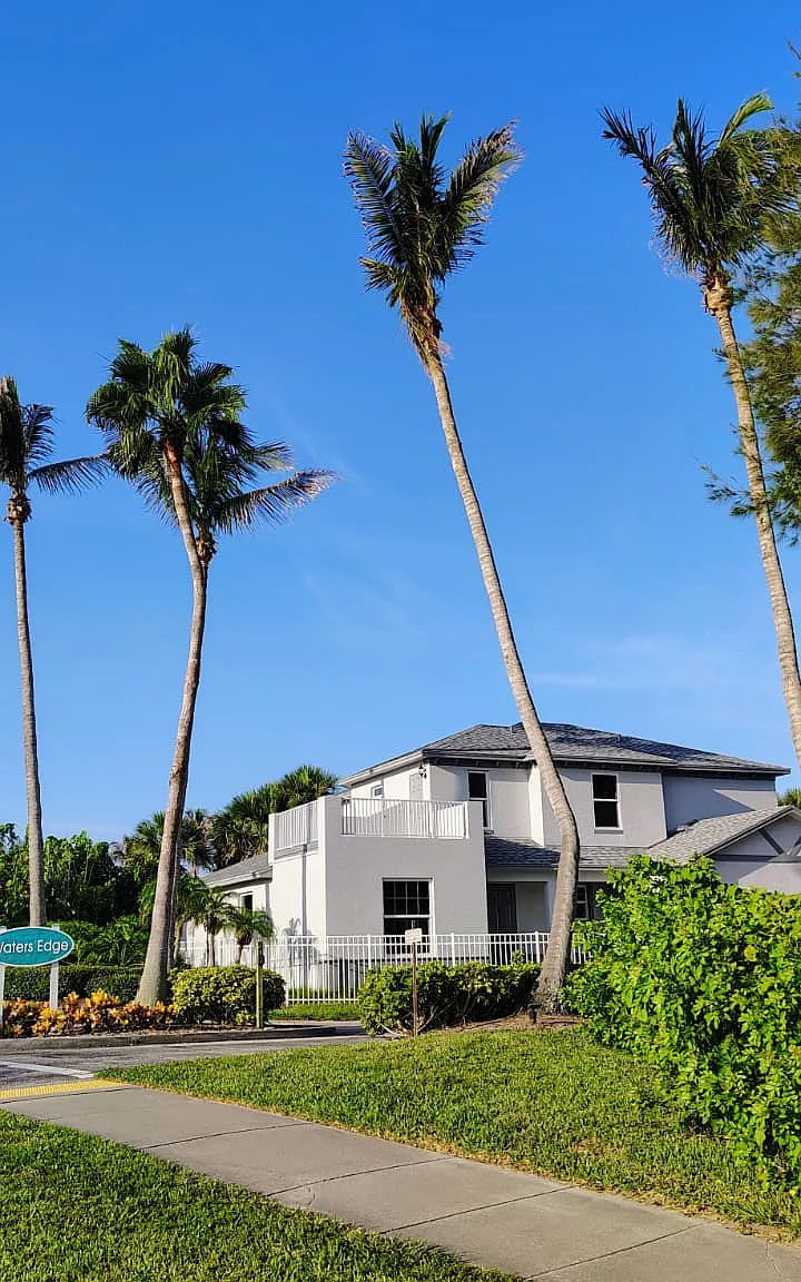 4 bed, 4.5 bath, 3051 sqft, $5,900 — Photo 4