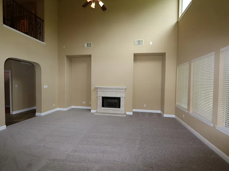 7102 Spring Run Ln — Photo 7