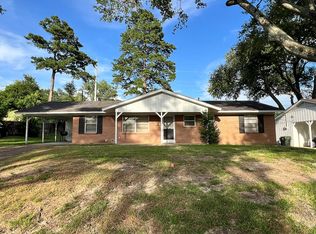 3024 Meadowlark Ln, Tyler, TX 75701