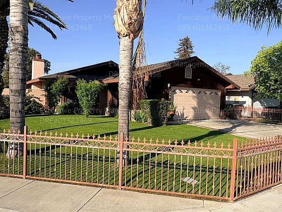 2nd image of 1328 Malerbi Ct