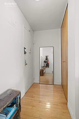 Rented by Sotheby's International Realty | media 22