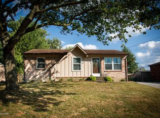 179 Glenview Rd, Louisville, KY 40229