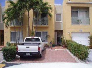12699 NW 11th Ln, Miami, FL 33182