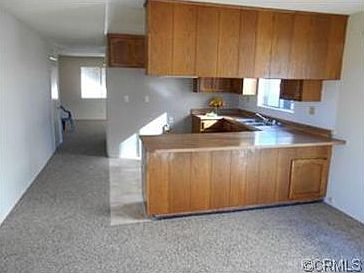 4th image of 15363 Carmelita Ave