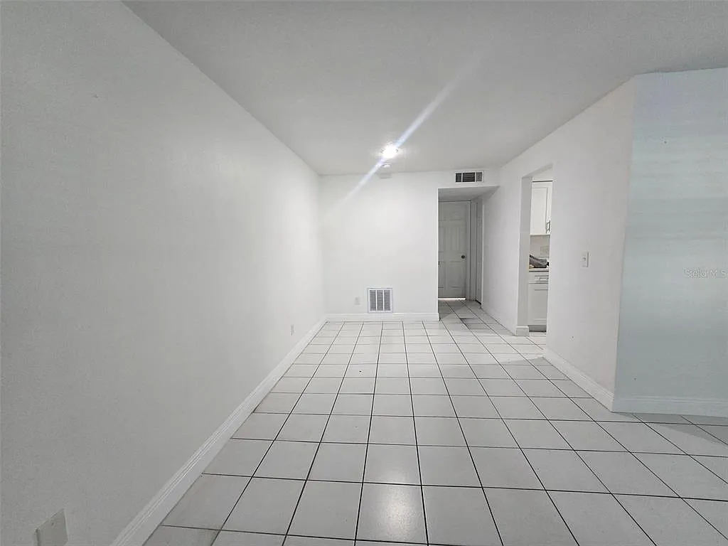 1 bed, 1.0 bath, 760 sqft, $1,350 — Photo 4