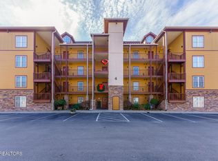 527 River Place Way UNIT 433, Sevierville, TN 37862