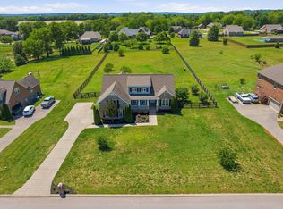 4016 Pleasant Gate Ln, Columbia, TN 38401