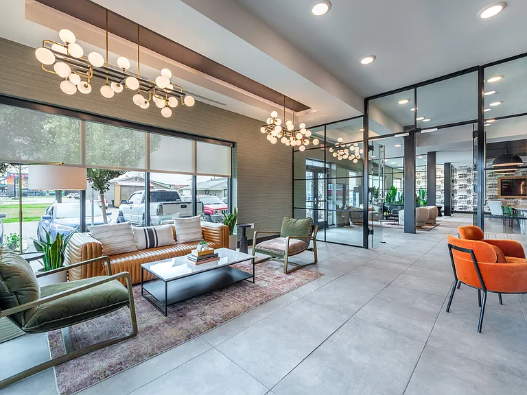 Depot on Main — Photo 41