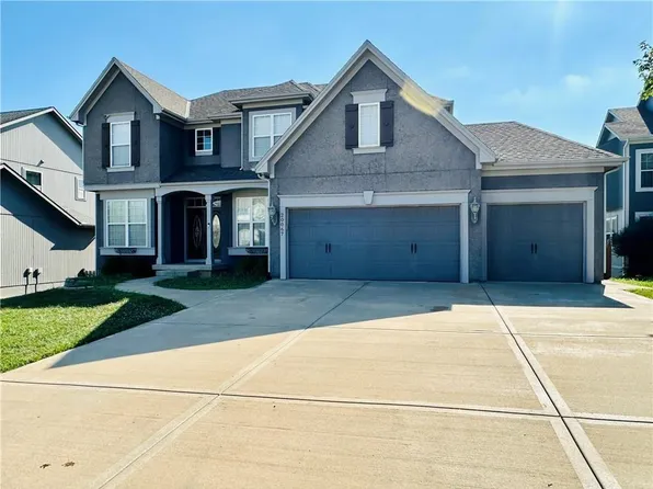 20067 W 108th Ter, Olathe, KS 66061