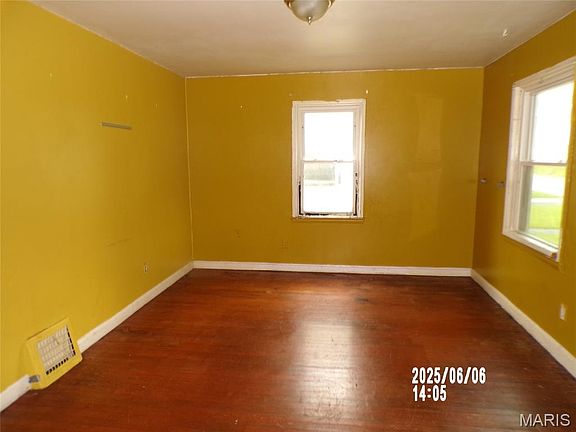 4th image of 7600 Stanwood Dr
