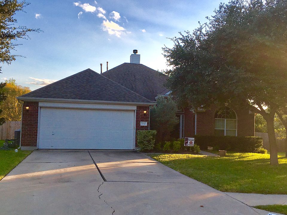 1st image of 20301 Wayzata Ct