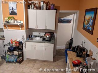 40 Fairfield St #R, Cambridge, MA 02140