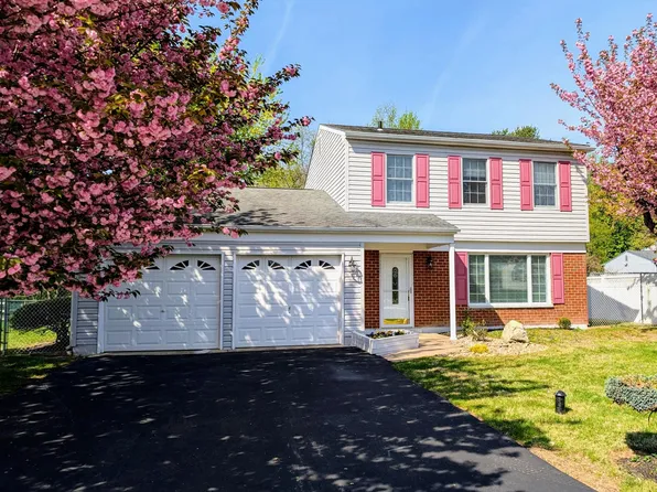 3337 Glendale Dr, Bensalem, PA 19020