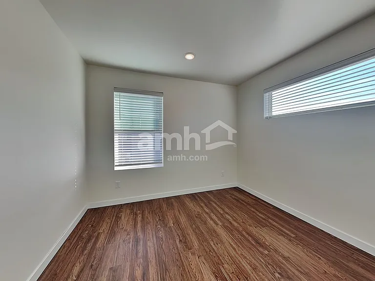 33018 Lookout Ln — Photo 17