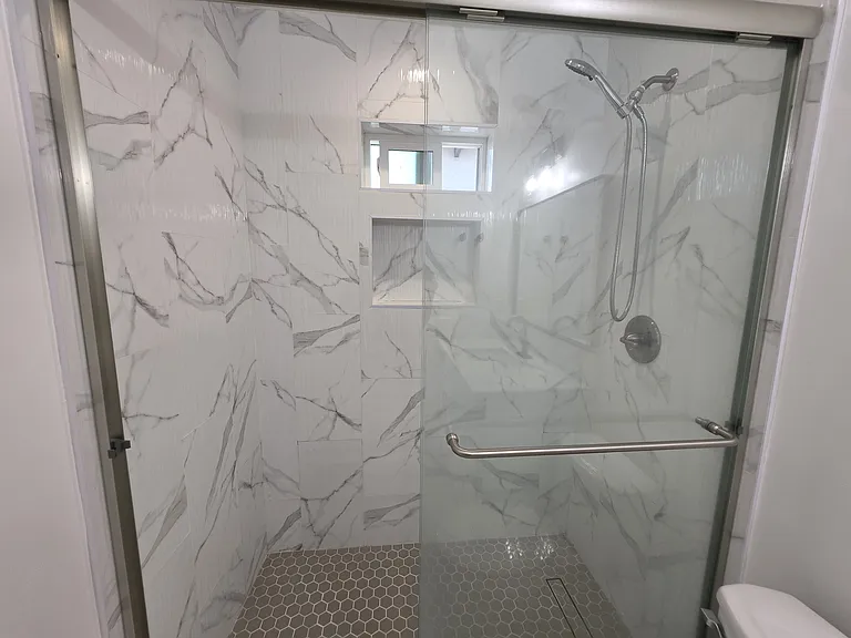 10924 Woodward Ave — Photo 10
