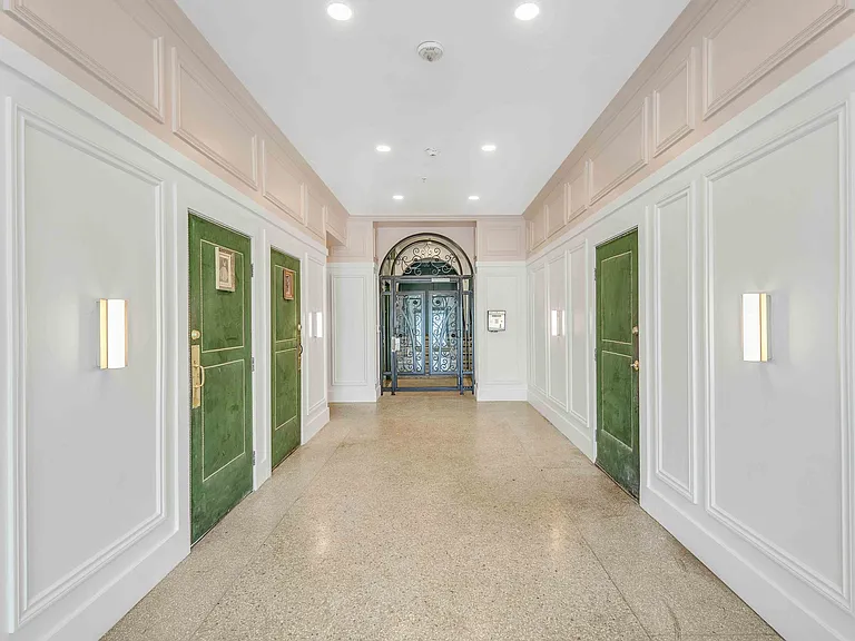 The Harlan Residences — Photo 9