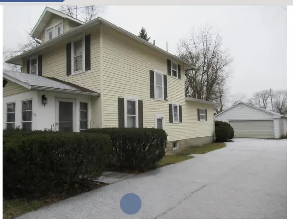 838 S Main St, Urbana, OH 43078