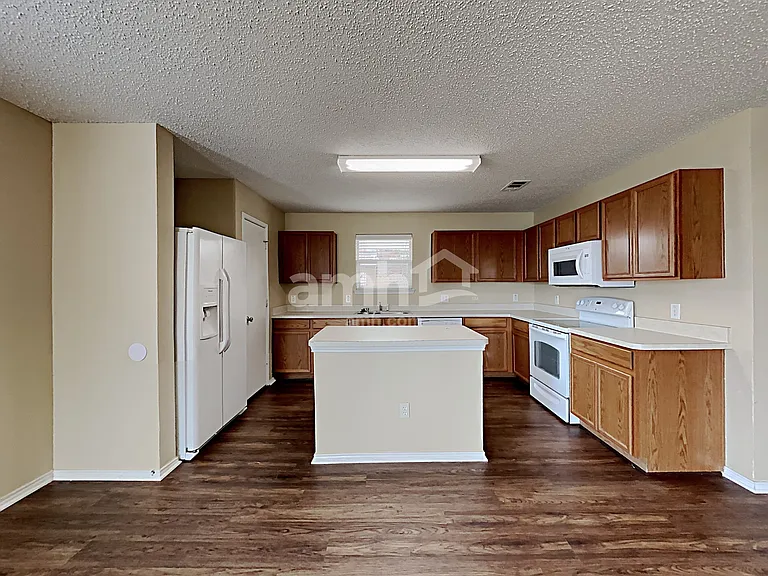 3516 Caprock Ranch Rd — Photo 5