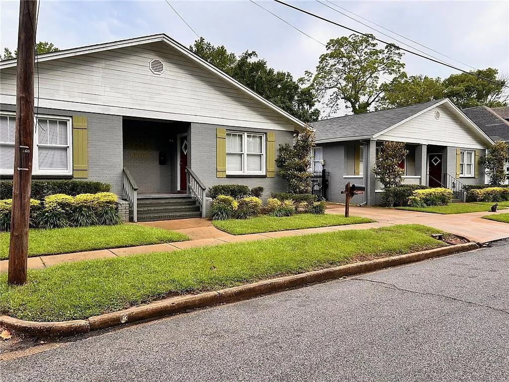 3 bed, 1.0 bath, 1000 sqft, $1,150 — Photo 1