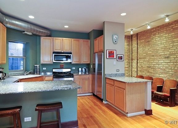 4th image of 1471 W Foster Ave #1