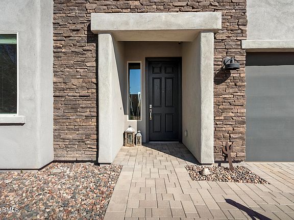 3rd image of 16518 E SAGUARO VISTA Drive