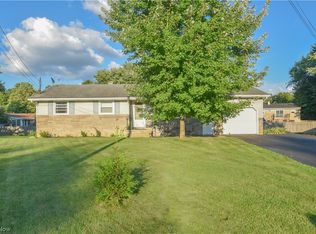 3681 Brookview Ct, Canfield, OH 44406