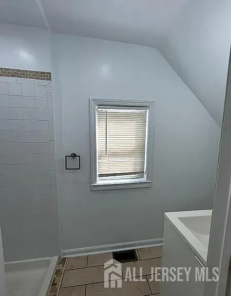 119 Columbus Pl #1 — Photo 7