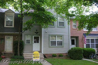 You can see this Townhouse ASAP contact me today!