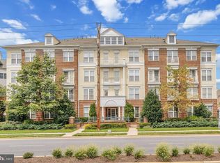 305 Redland Blvd APT 403, Rockville, MD 20850