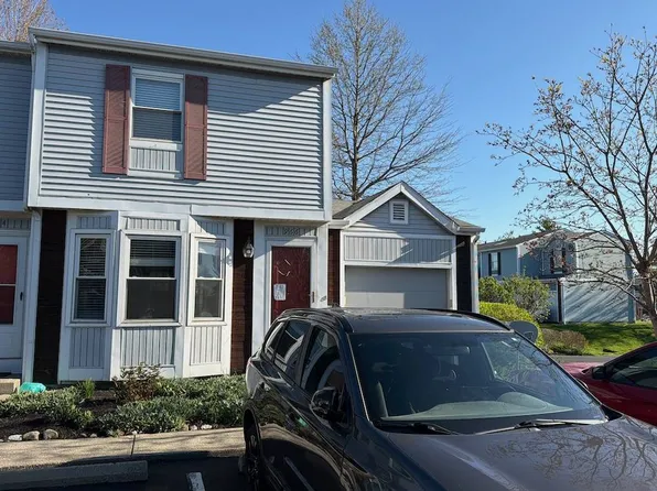 966 Worthington Woods Blvd, Columbus, OH 43085