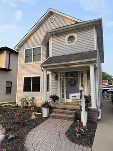 5750 Colonial St, Dearborn Heights, MI, 48127