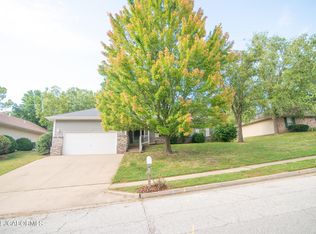 2005 Katy Ln, Columbia, MO 65203