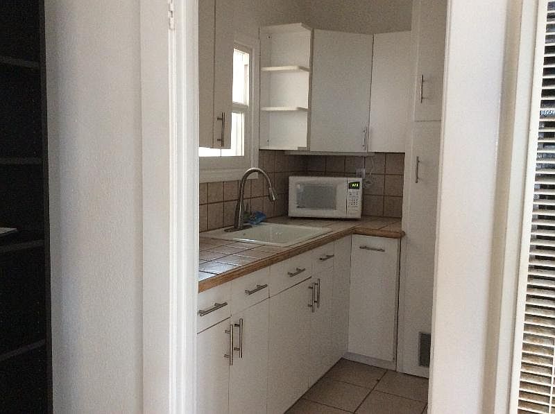 1st image of 1717 Palm Dr