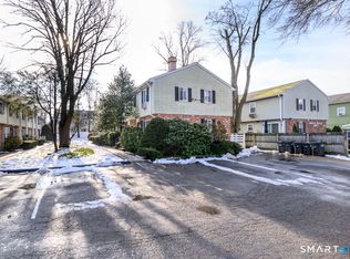 69 Maple Tree Ave APT 2, Stamford, CT 06906