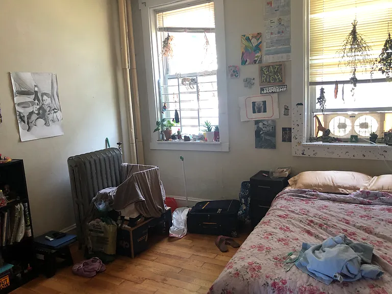 16 Copenger St #4 — Photo 4