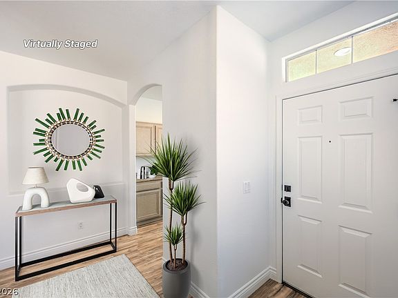 2nd image of 258 Casa Robles St