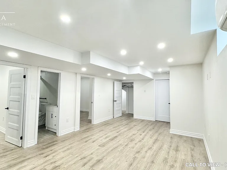 203 Rockledge Dr #2 — Photo 1
