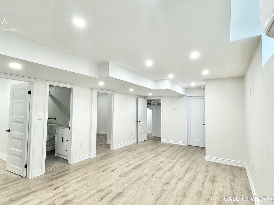 1st image of 203 Rockledge Dr #2