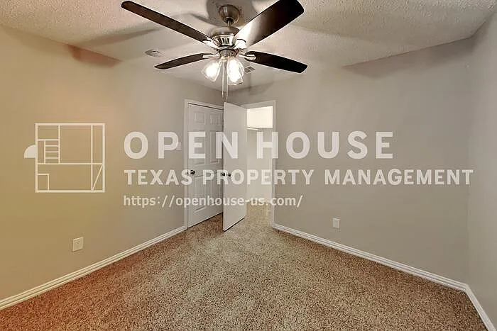 5905 Nanci Dr — Photo 13