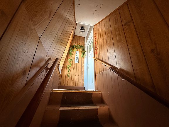 3rd image of 658 3rd St #2