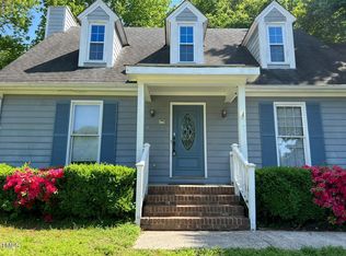 104 Albert Ct, Cary, NC 27513